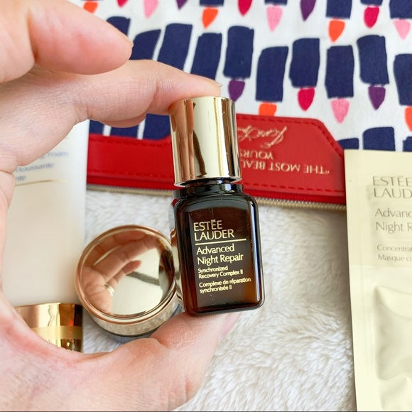 Brand New Estée Lauder Repair & Renew Skincare Set - Picture 4 of 7